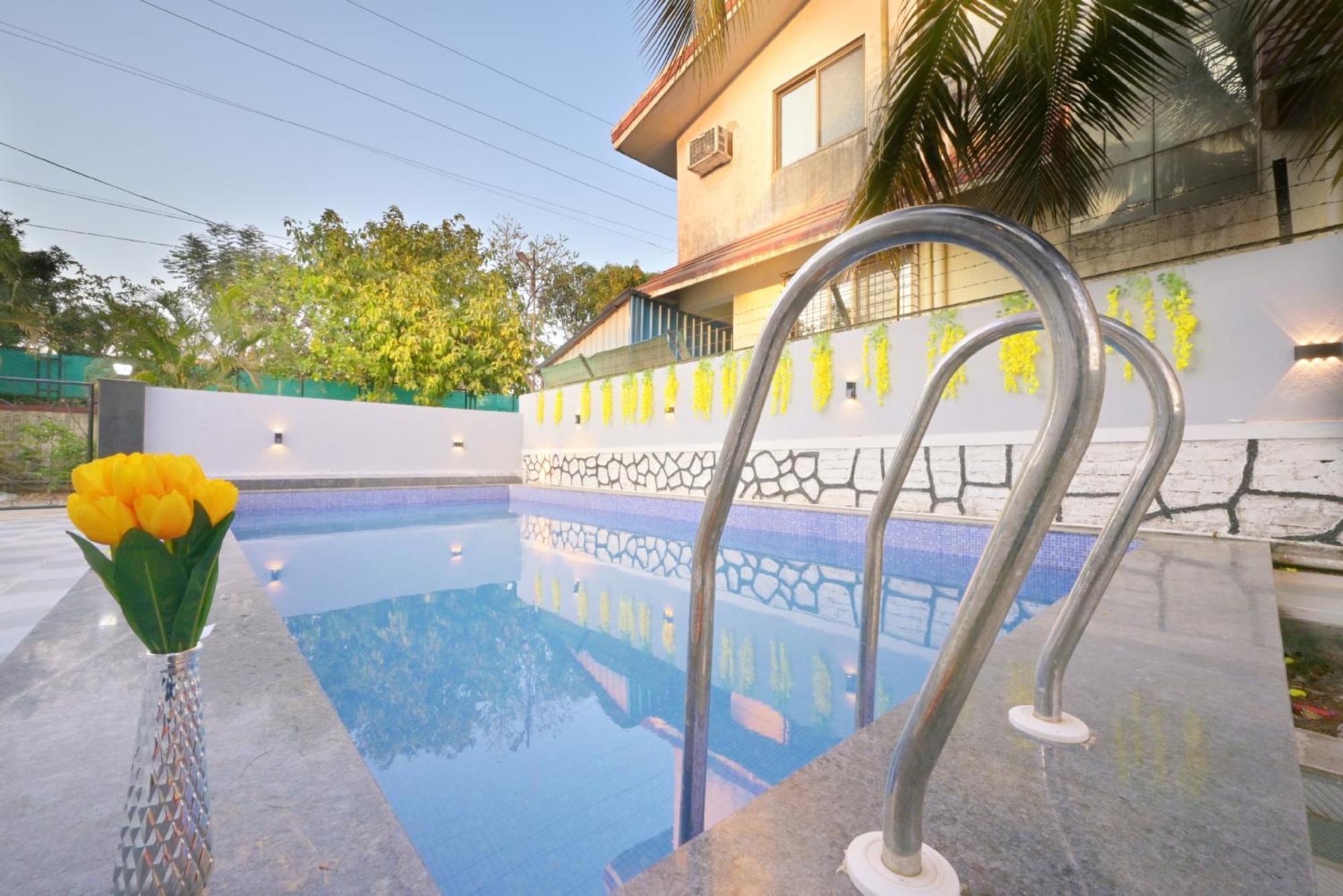 Empyrean Stay Ll 3Bhk Ll Marshall Villa Ll Large Pool Ll Ac Ll Lonavla Exterior foto